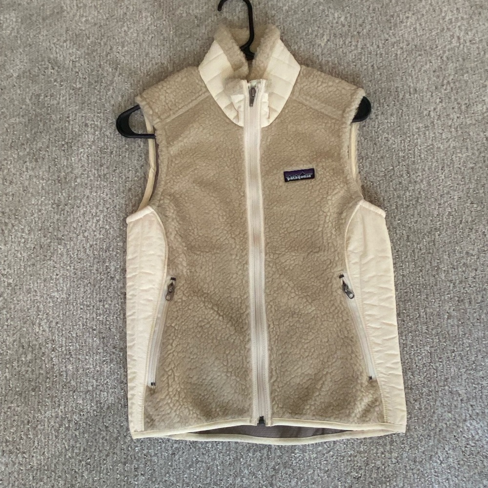 Patagonia Women's Classic Retro-X Fleece Vest - Discontinued Color